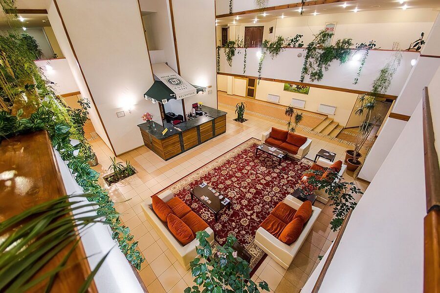 otel ozz karaganda 2 Inn OZZ Karaganda холл