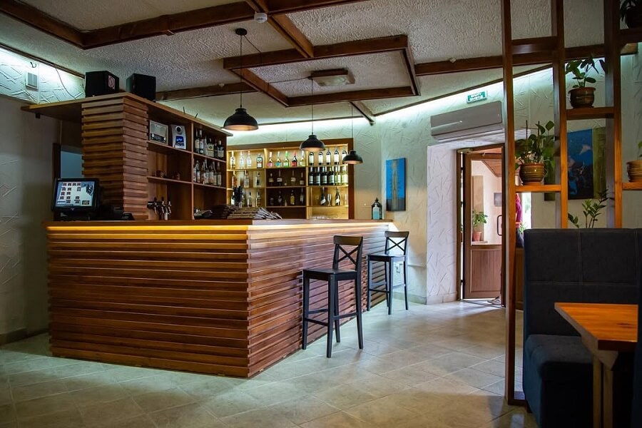 gril bar hizhina 2 Гриль-бар «Хижина»