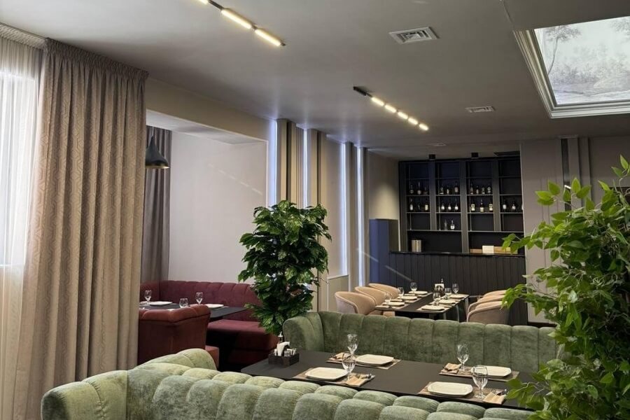restoran altyn saqa 2 Интерьер заведения